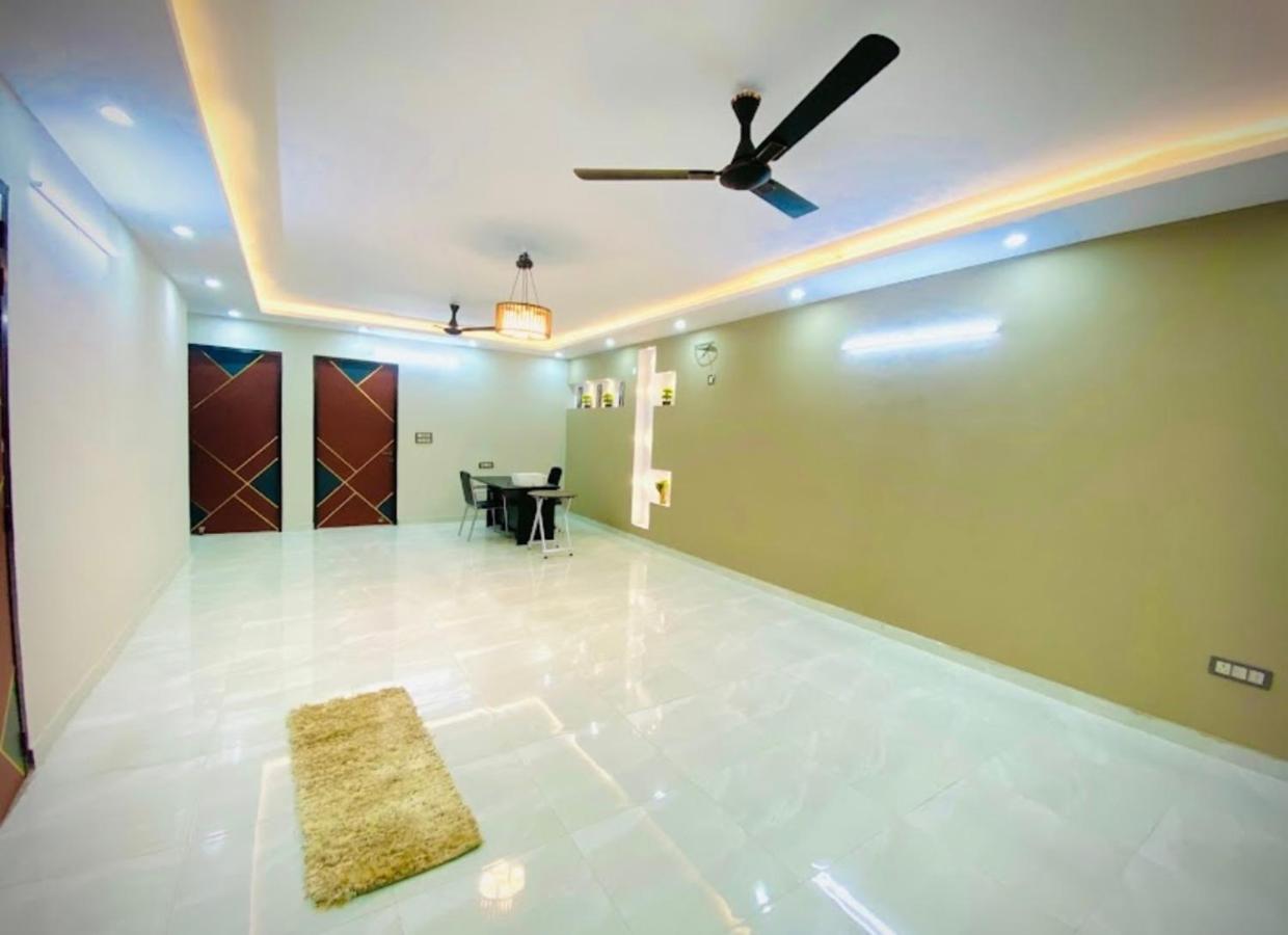 Gold Residency By Expo View Bed & Breakfast Greater Noida Exterior photo
