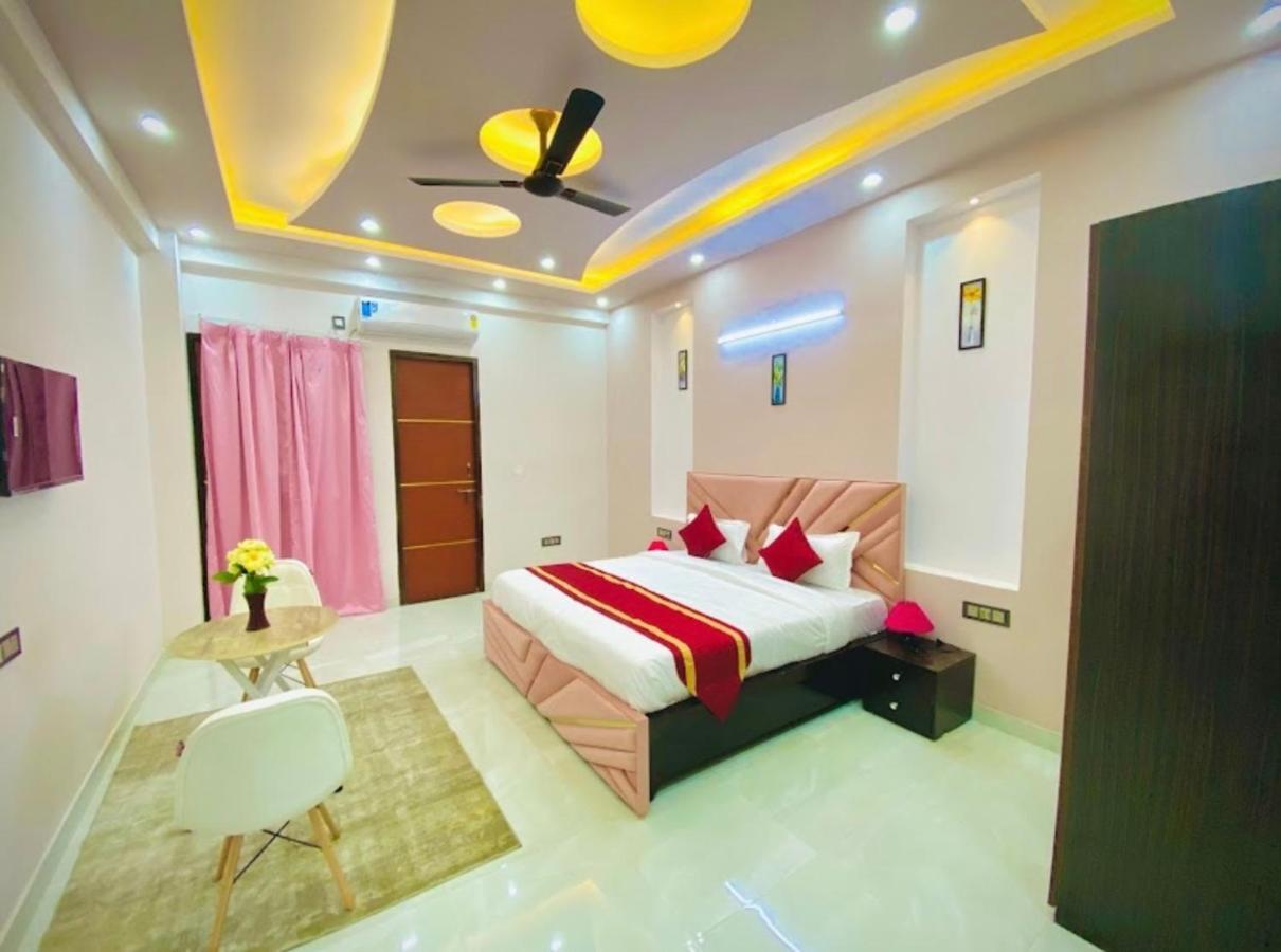 Gold Residency By Expo View Bed & Breakfast Greater Noida Exterior photo